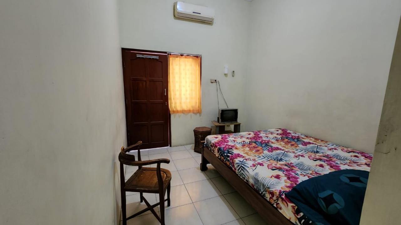 Hotel Metro Kudus Tanggulangin Dış mekan fotoğraf